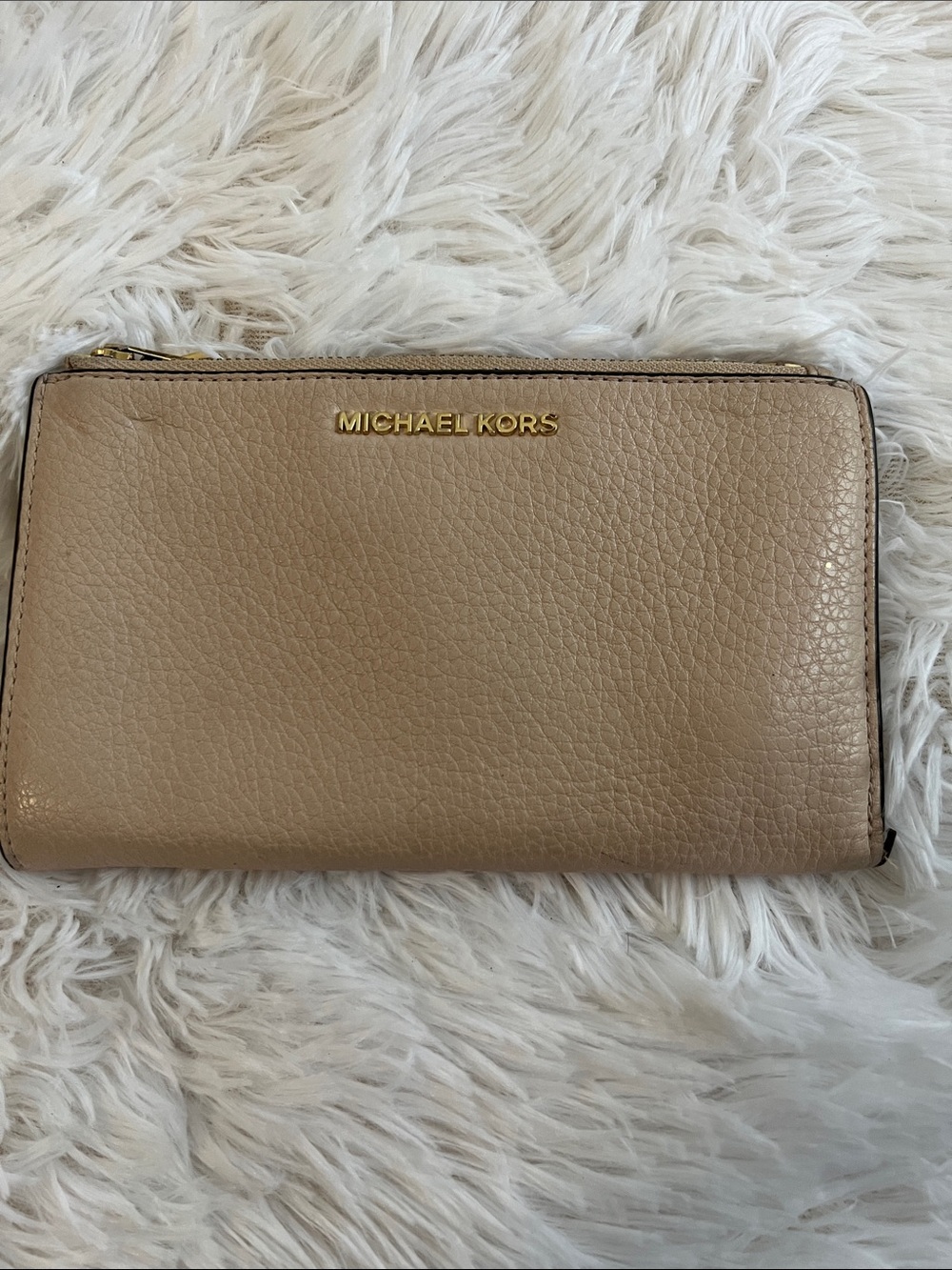 Michael Kors Pebbled Leather Zip Wallet in Beige with Gold Logo